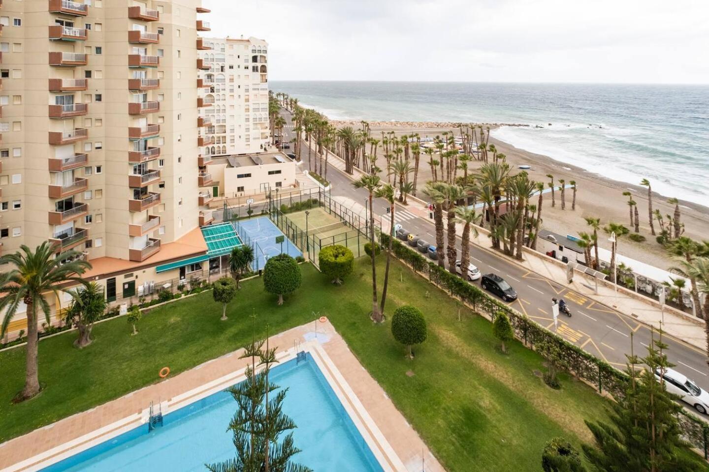 Gondolas 1ª Linea Playa Almuñécar Eksteriør billede